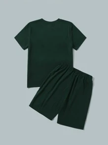 SHEIN 青少年男孩字母圖形拼色t恤和短褲套裝 - 墨綠色 - 查看 2