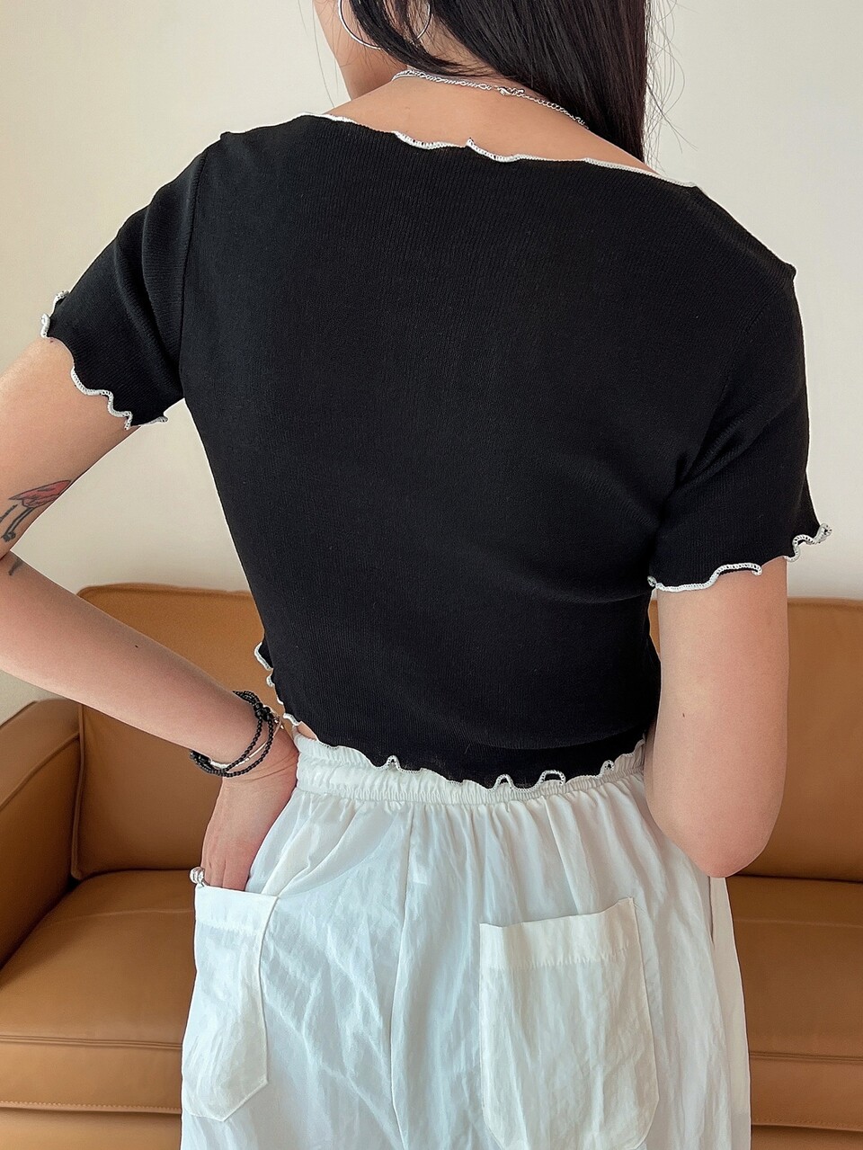 Top-stitching Bow Front Lettuce Trim Knit Top