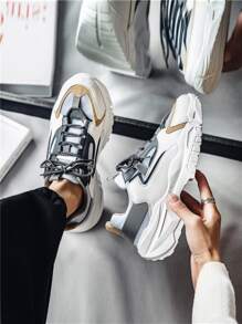 Nam Thiết kế nhiều ô vuông Chunky Sneakers Thoáng khí có dây buộc PVC Đế giày thể thao chạy bộ mới - trắng - Xem 1