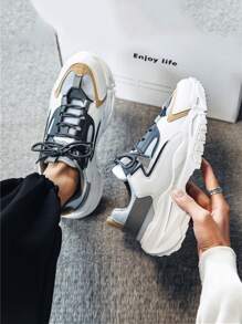 Nam Thiết kế nhiều ô vuông Chunky Sneakers Thoáng khí có dây buộc PVC Đế giày thể thao chạy bộ mới - trắng - Xem 2
