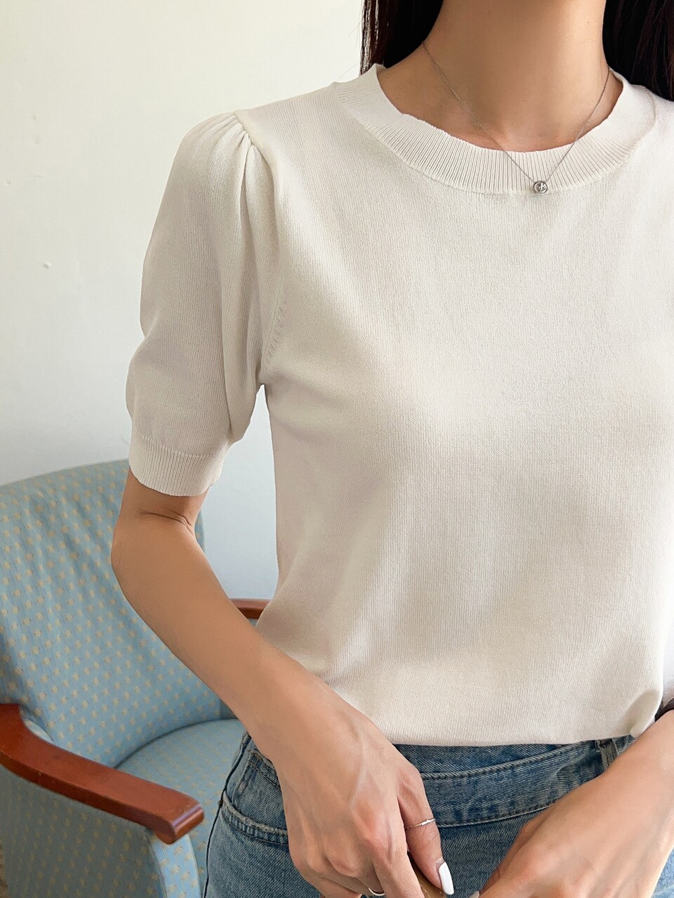 Solid Puff Sleeve Knit Top
