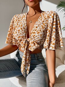 Chiquease Allover Floral Print Flutter Sleeve Tie Front Crop Top - Multicolor - View 1