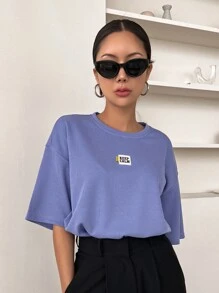 DAZY Camiseta Con Hombro Caído Y Parche Con Lema - Morado Violeta - Ver 1