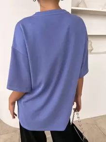 DAZY Camiseta Con Hombro Caído Y Parche Con Lema - Morado Violeta - Ver 6