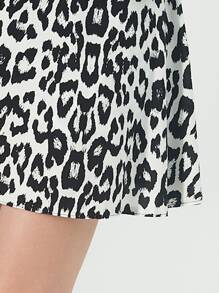 EURMUSE Leopard Print High Waisted Skirt - Black and White - View 6