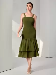 Modelyn Đầm phân lớp Dải chun màu trơn Thanh lịch - Màu xanh Ô liu - Xem 1