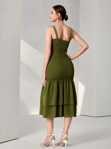 Modelyn Đầm phân lớp Dải chun màu trơn Thanh lịch - Màu xanh Ô liu - Xem 2