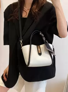 CONTAINEVERY 斜紋圍巾裝飾挎包帶內袋 - 黑與白 - 查看 4