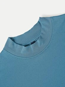 Manfinity Homme Men Figure Embroidery Mock Neck Tee - Dusty Blue - View 4