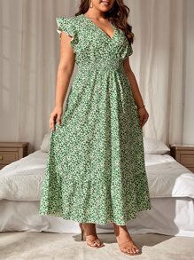 SHEIN LUNE Plus Ditsy Floral Shirred Overlap Collar Flutter Sleeve Ruffle Hem Dress - Green - View 4