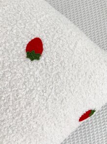 1 vỏ gối thêu dâu tây không có chất độn - Nhiều màu - Xem 4