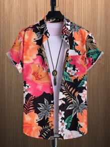 Manfinity RSRT Men Tropical Print Patched Pocket Shirt Without Tee , Short Sleeve Button Up Graphic Floral Colorful Beach Shirt , Dad And Me - Multicolor - View 3