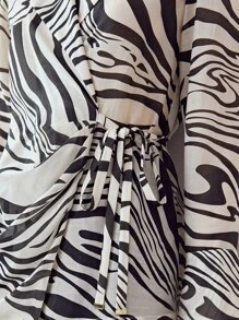 MOTF PREMIUM LINEN ZEBRA STRIPE WRAP BLOUSE - Black and White - View 7