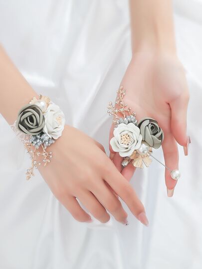 1件鲜花装饰腕花和1件胸花，情人节配饰