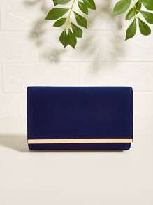 时尚、优雅、精致、安静奢华 闪光、闪亮、奢华、迷人、优雅、精致金属装饰天鹅绒链条翻盖方形包 适合女孩、女士、大学生、新秀和白领 适合派对、舞会、婚礼晚宴包、优雅水钻、晚宴包 方形包 适合派对女孩、女士、新娘 非常适合派对、婚礼、舞会、晚宴/宴会 送给女性的最佳礼物 - 寶藍色 - 查看 6