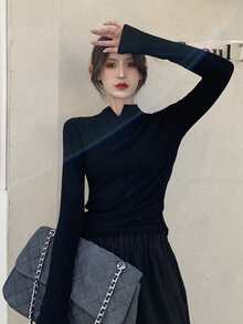 Solid Notched Neck Tee - Black - View 3