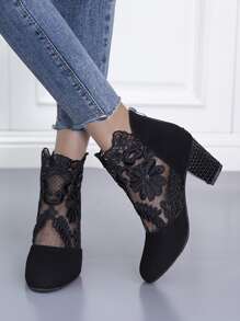 Women Black Floral Embroidery Chunky Heeled Zip Back Short Boots - Black - View 7