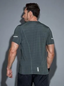 SHEIN Fitness Men Reflective Detail Sports Tee Compression Shirt Men - Grey - View 2