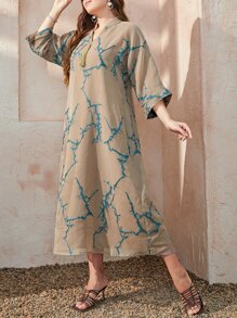 Al Najma 大碼圖案印花缺口領流蘇細節直筒連衣裙