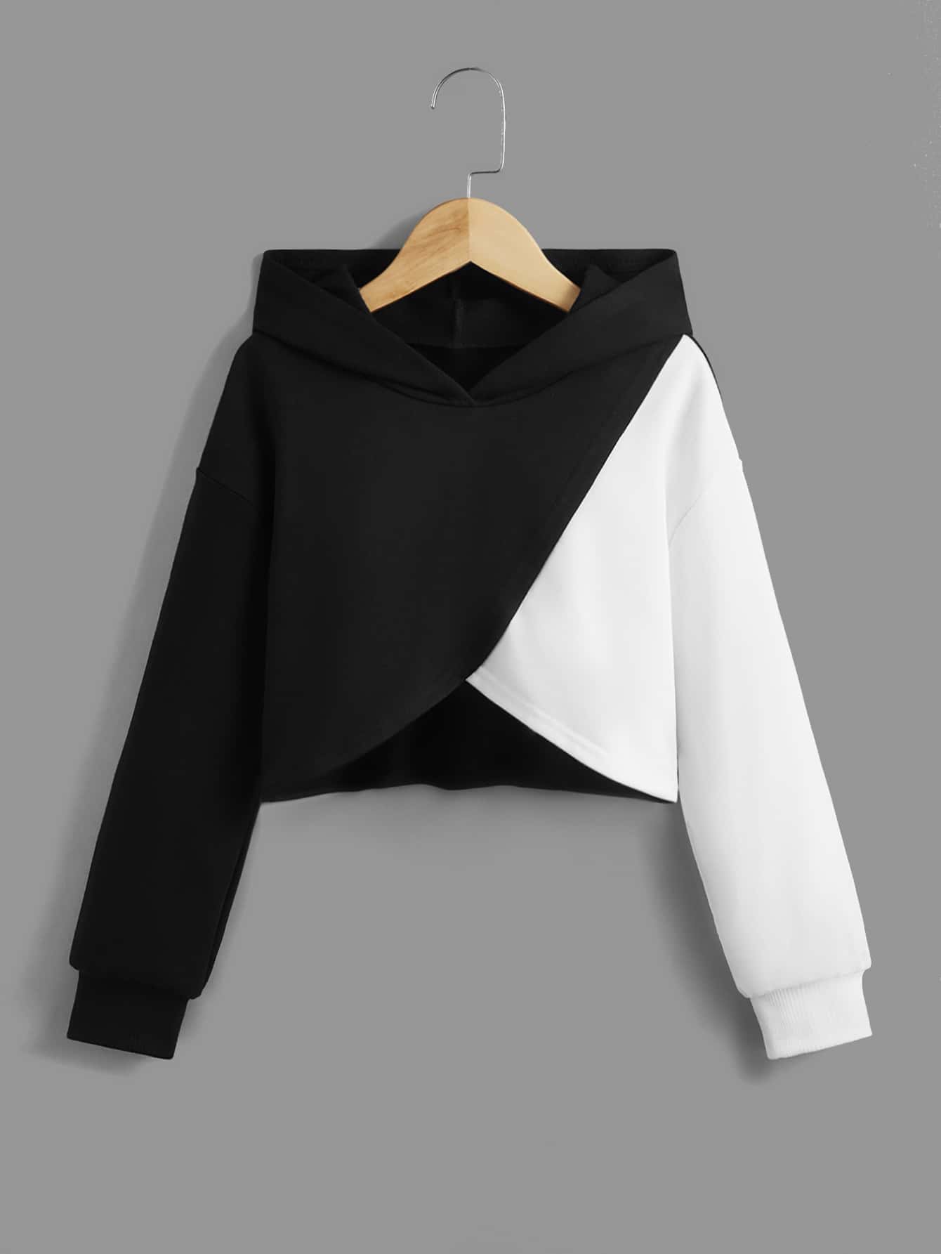 SHEIN EZwear 大码撞色落肩郁金香下摆卫衣 - 黑與白 - 查看 1