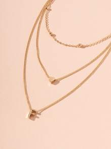 Collar a capas accesorio con letra - Amarillo Oro - Ver 2