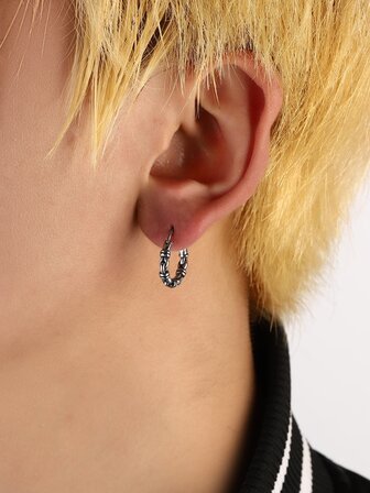 Pendiente de aro minimalista de acero inoxidable para hombre de 1 pieza a la moda y popular para regalo de joyería y para un aspecto elegante