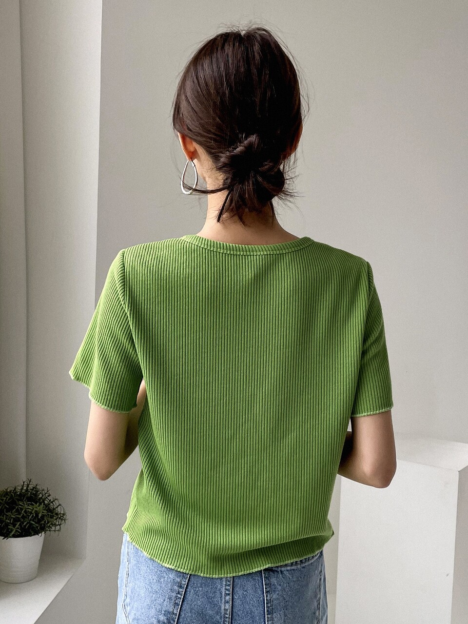 Ribbed Knit Tee
