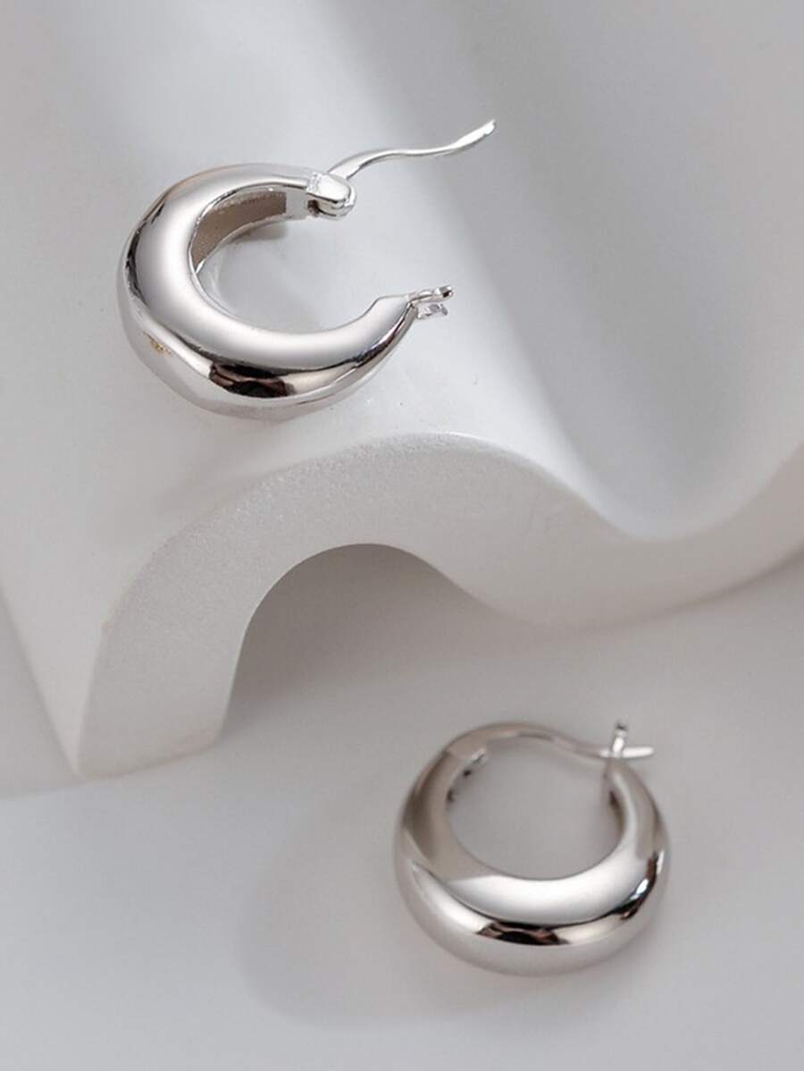 Minimalist Hoop Earrings - Silver - View 1