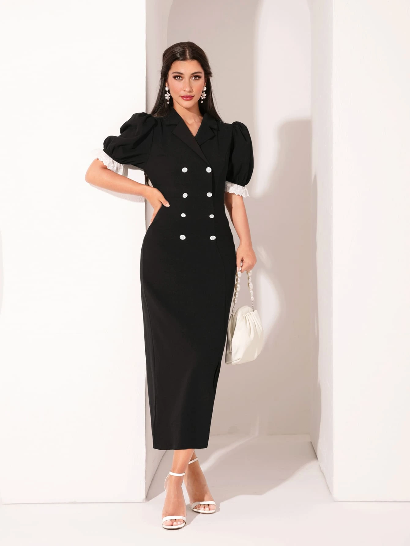 Modelyn 拼接網眼刺繡荷葉邊袖口雙排釦開襟洋裝