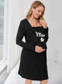 SHEIN 孕妇爱心字母图案哺乳睡裙，适合妈妈们在秋季和冬季穿着。