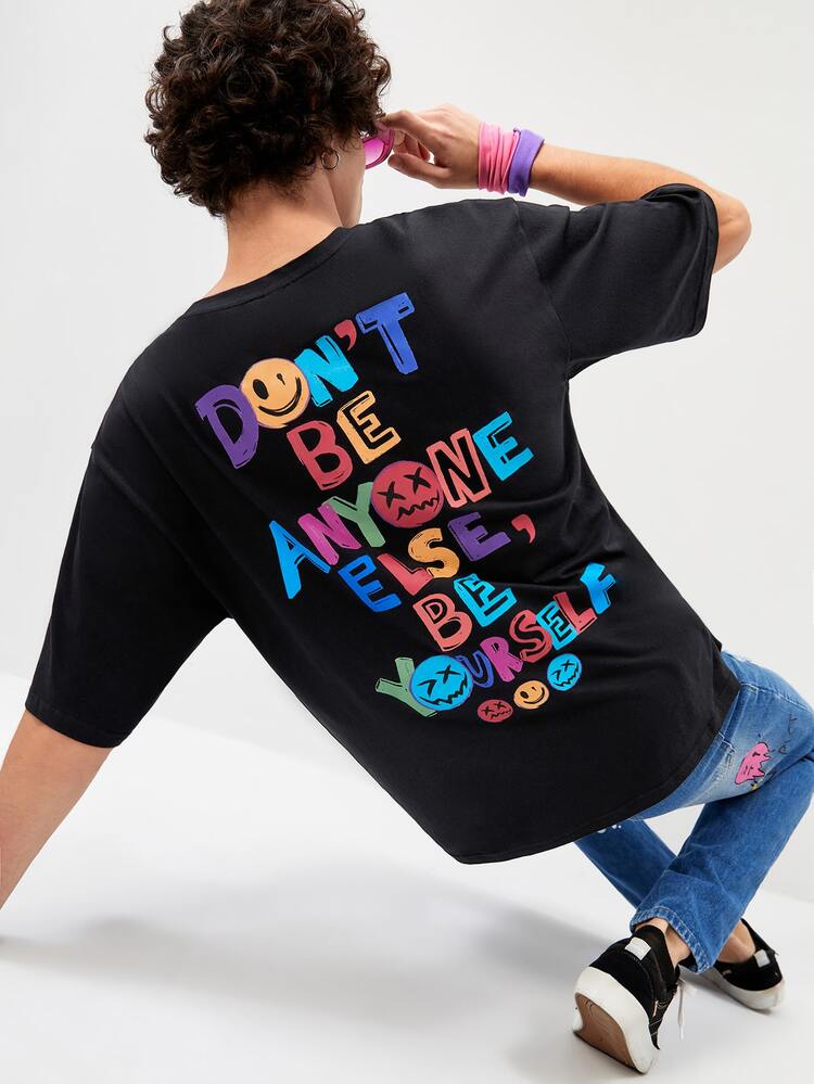 Loose Fit Men Slogan Print Cotton Drop Shoulder T-Shirt