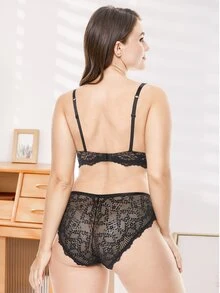 Plus Floral Lace Bra - Black - View 2