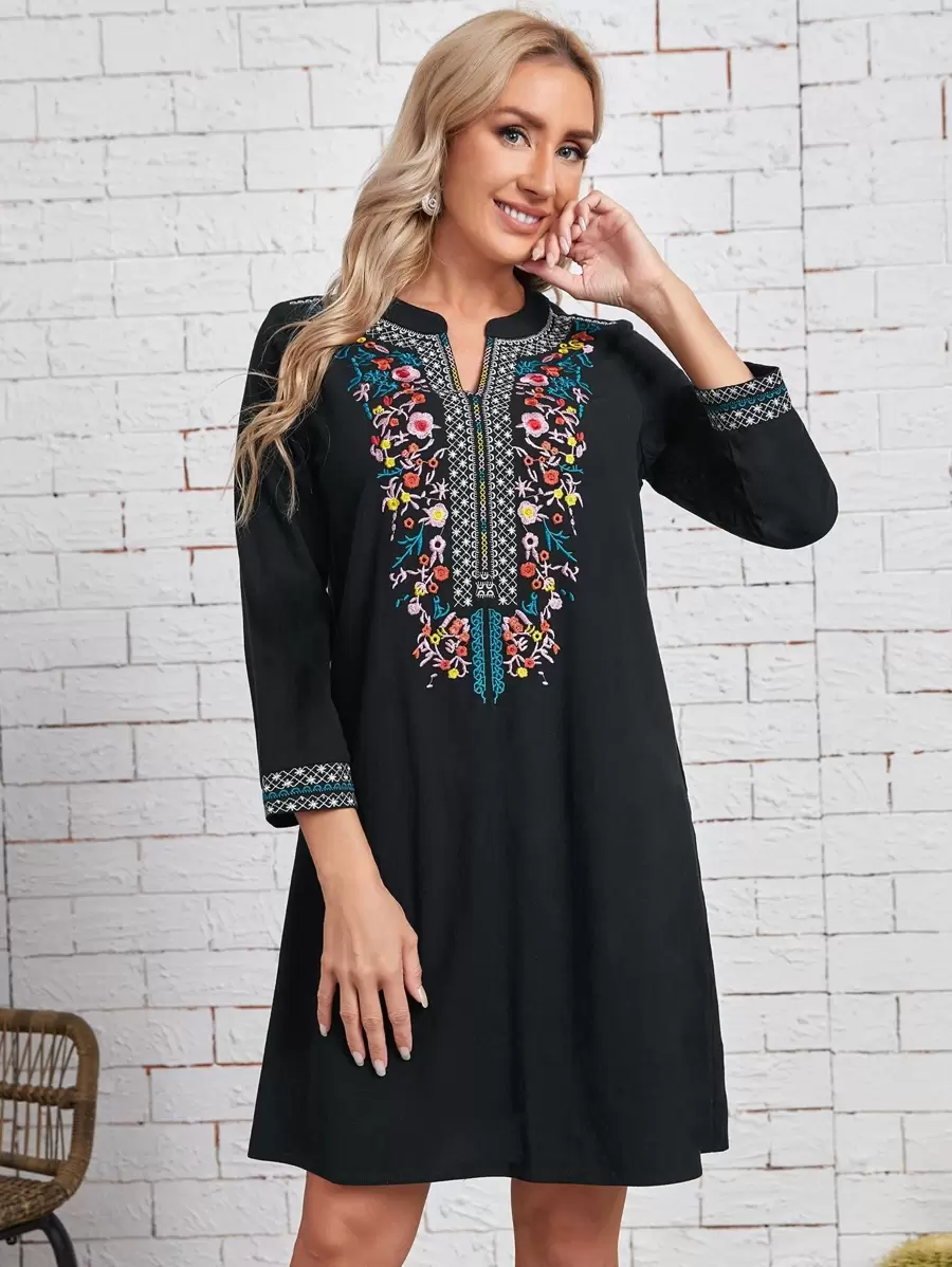 EMERY ROSE Flower Embroidered V Wired Tunic Dress - Black - View 1