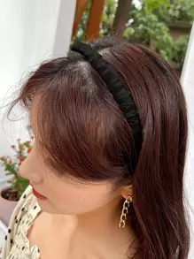 DAZY Cinta de cabeza casual fruncida y sólida