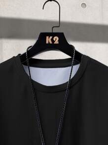 Manfinity LEGND Men Graphic Print Tee & Shorts - Black and White - View 5