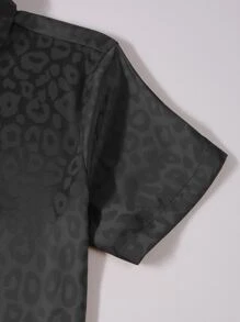 Manfinity Homme Men Leopard Jacquard Shirt - Black - View 3