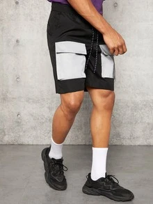 Manfinity Men Contrast Flap Pocket Drawstring Waist Cargo Shorts - Black and White - View 6