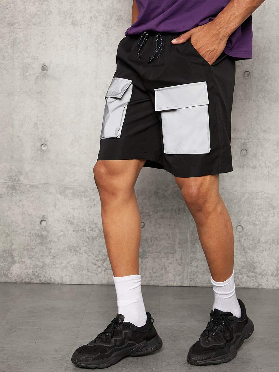 Manfinity Men Contrast Flap Pocket Drawstring Waist Cargo Shorts - Black and White - View 1