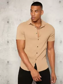 AXEPEAK Camisa de hombre de botones frontales de un solo color, camisa de manga corta de cuello liso color caqui, esencial de ropa urbana