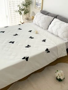 Khăn trải giường thêu hình con chó - trắng - Xem 5