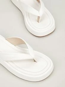 Pure White Soft Non-Slip Quality Leather Flip Flops, Fashionable New Thick Sole Slippers, Comfortable And Versatile For Indoor And Outdoor Wear, Suitable For All Seasons, Wedge Heels