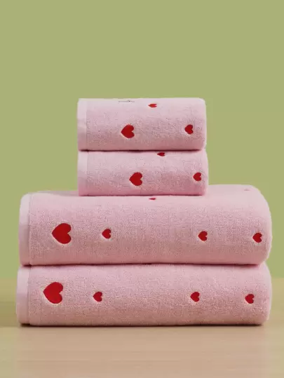 QIBHI 1/2/3/4 piezas Toalla bordada con corazón bordado completo, 1 pieza toalla de baño o 1 pieza toalla de mano, para parejas, toalla de baño para el hogar, suave y absorbente, regalo del Día de San Valentín, decoración de boda, toallas de ducha para salón de belleza, hotel, deportes, artículos esenciales para el hogar, toalla, toalla de baño para el cuidado de la piel