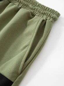 Manfinity Homme Hombres Shorts de color combinado con diseño de parche de letra de cintura con cordón - Multicolor - Ver 3