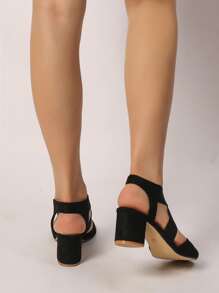 Criss Cross Strap Chunky Heeled Suedette Slingback Sandals - Black - View 6