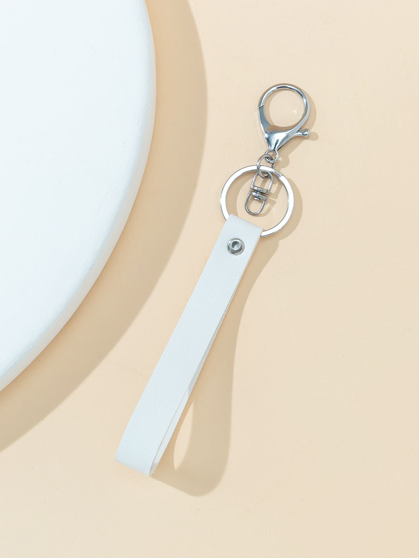 Chuỗi khóa tối giản 1pc - trắng - Xem 1