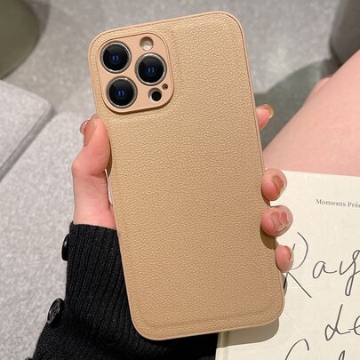 纯色皮革米色苹果手机壳，兼容 15/15 Plus/15 Pro/15 Pro Max，防水防震防摔防刮，柔和色调，春季礼物
