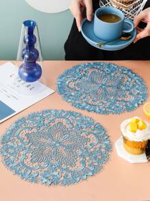 1入歐式风格花瓶、茶具和桌面裝飾餐墊