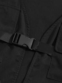 Manfinity VCAY 男士字母貼布翻蓋口袋搭扣細節夾克背心 - 黑色 - 查看 5