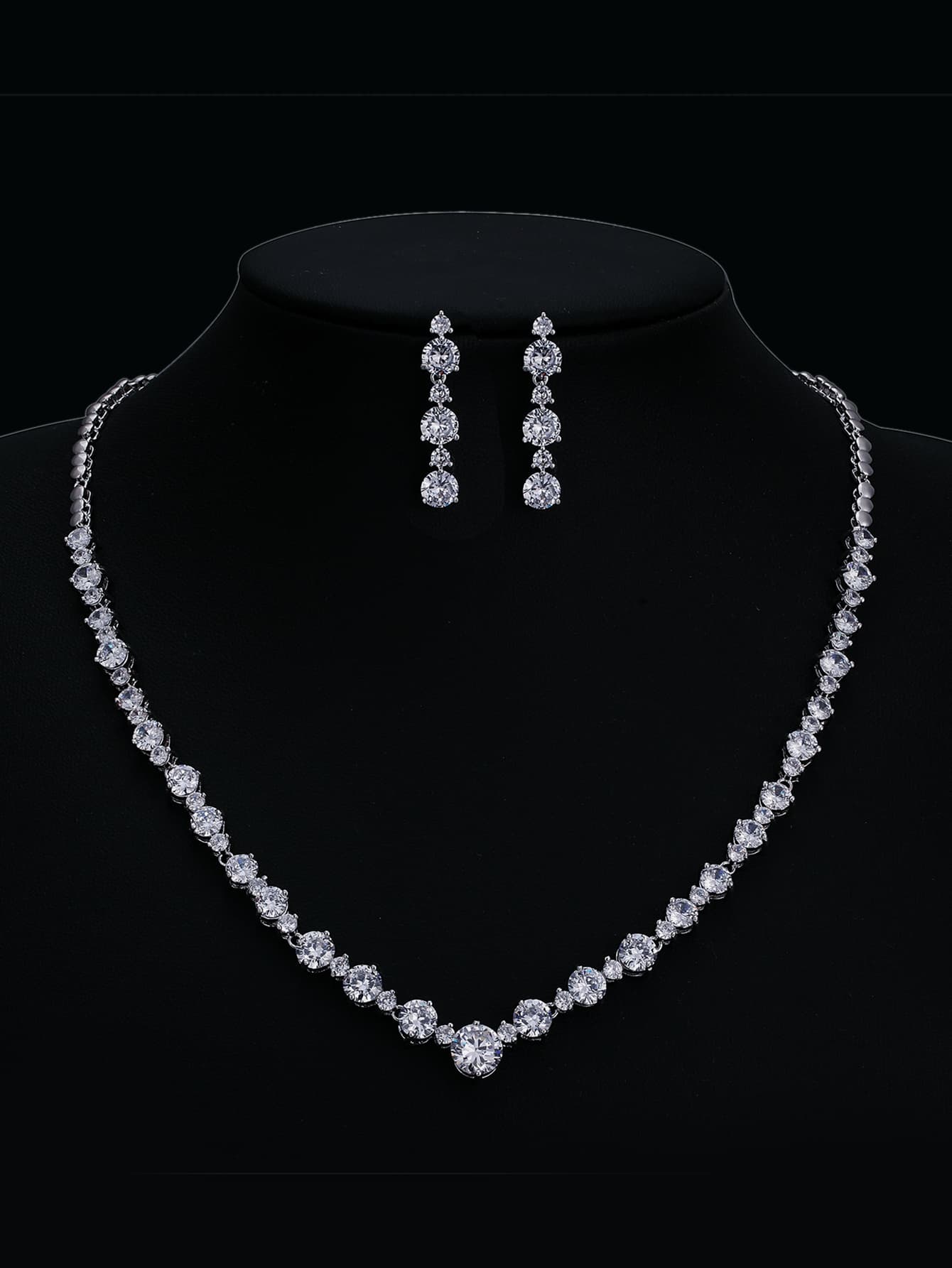 Cubic Zirconia Decor Necklace & Drop Earrings