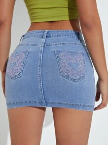 SHEIN EZwear 愛心刺繡緊身牛仔半身裙 - 淺色水洗藍 - 查看 1